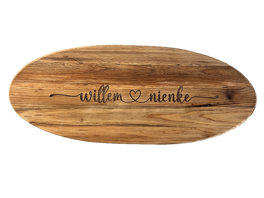 Gepersonaliseerde borrelplank met sierlijke namen