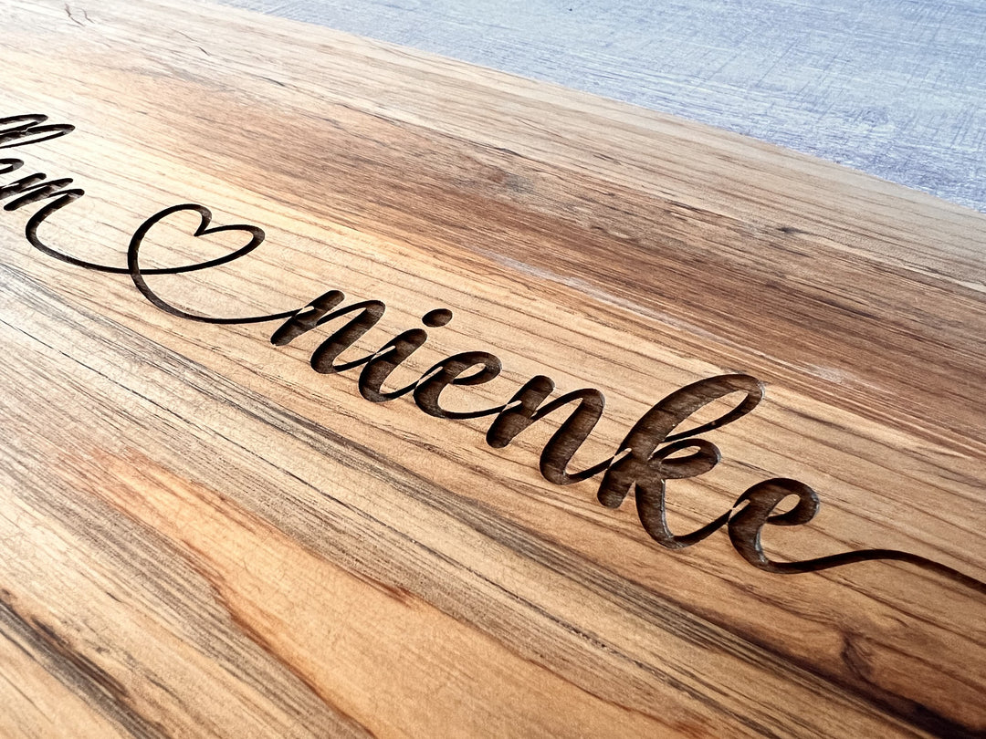 Gepersonaliseerde borrelplank met sierlijke namen